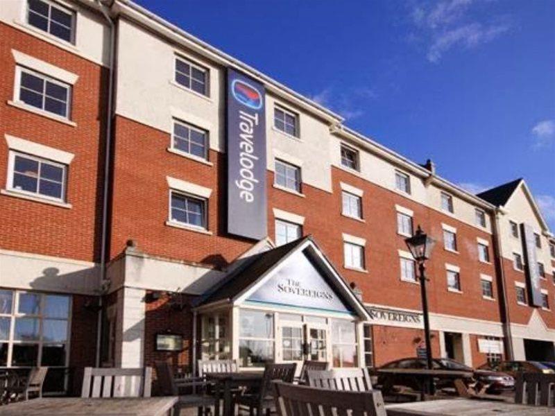 Travelodge Hotel 3*