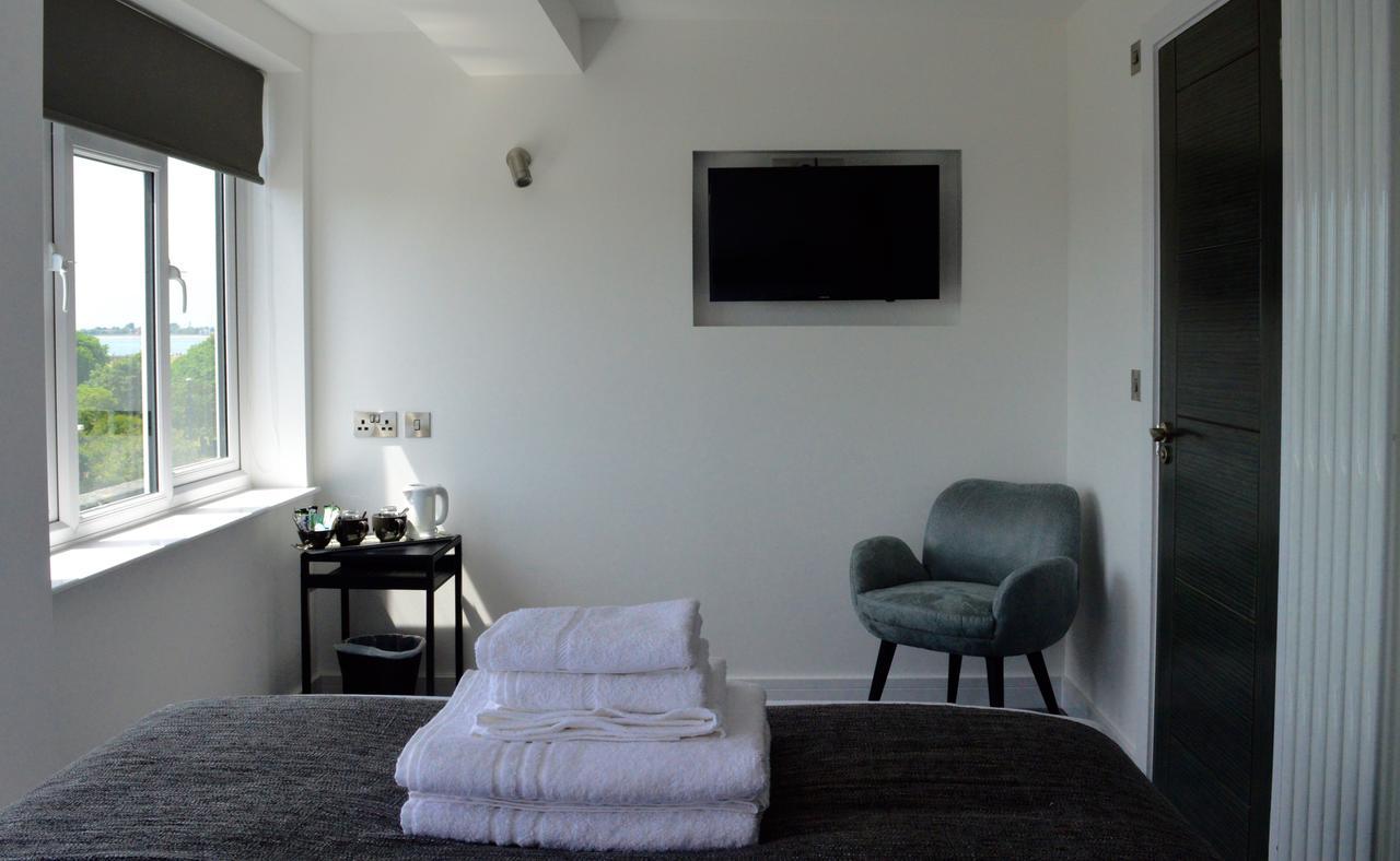 Q8 Boutique Hotel