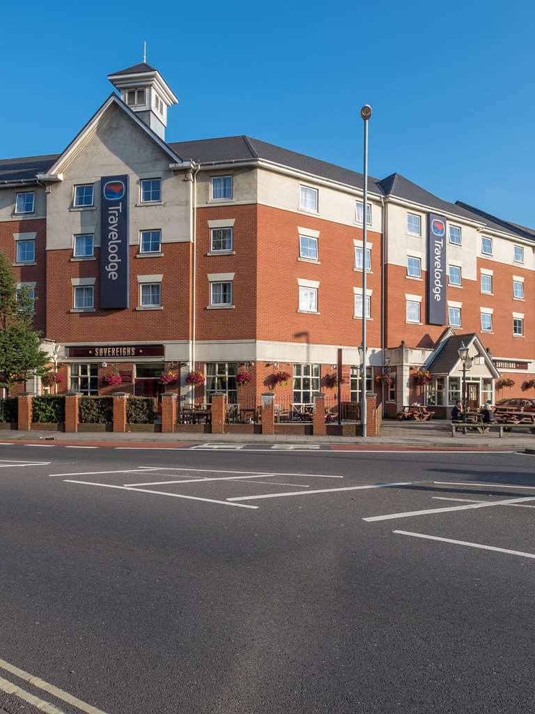 Hotel Travelodge 3*