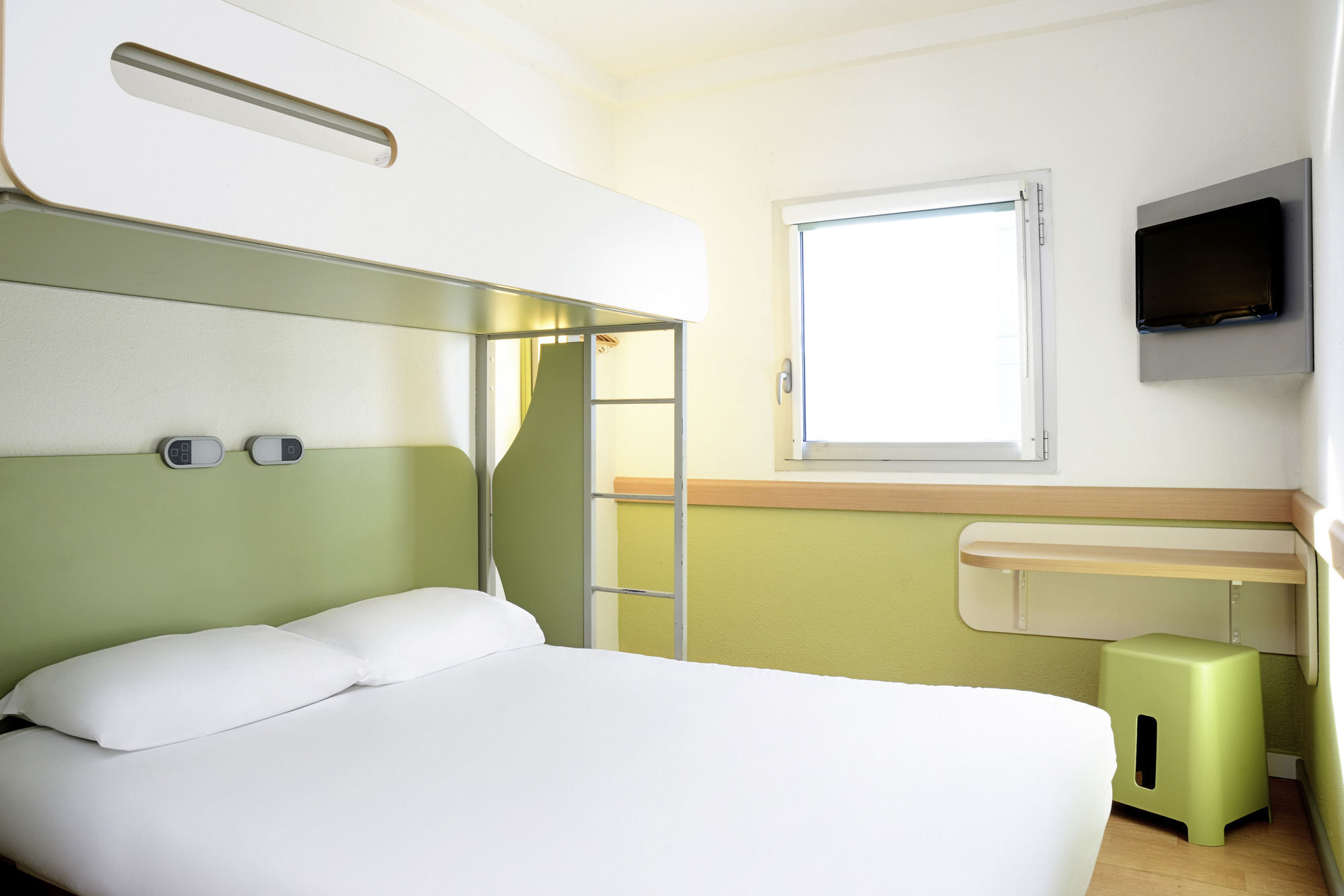 Ibis Budget 2*