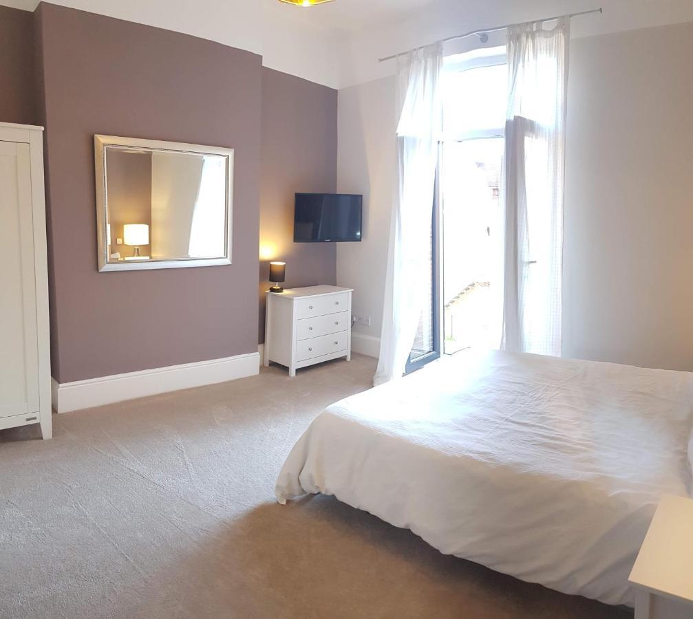 Homestay Grove Portsmouth