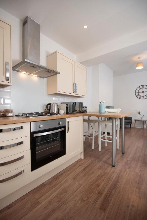 Francis Hollow - Modern 2 Double Bedroom Garden In Southsea, * Portsmouth