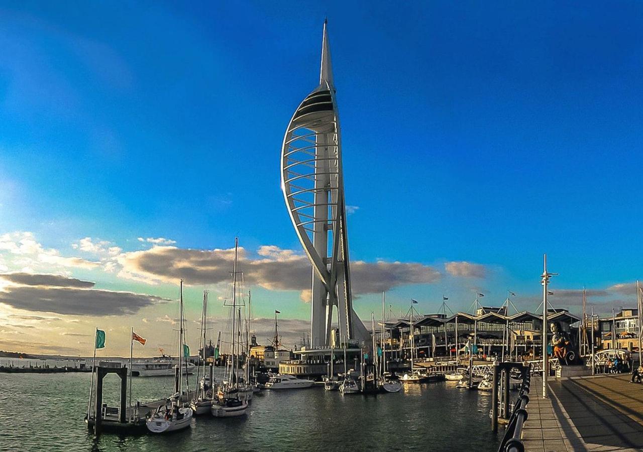 Francis Heights - Modern 2 Double Bedroom In Southsea, Apartment *